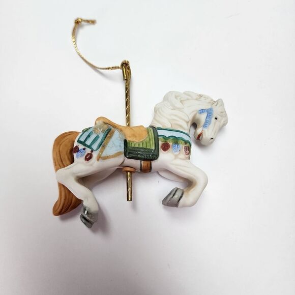 Vintage Willitt's 1987 Porcelean Christmas Ornament Carousel Horse in Tin - Picture 4 of 4